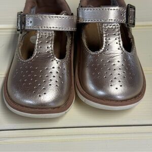 Stride Rite SRTech Nell Mary Jane toddler shoe leather Size 4M metallic